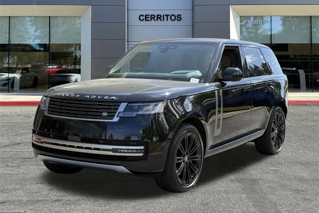 2025 Land Rover Range Rover SE photo 1