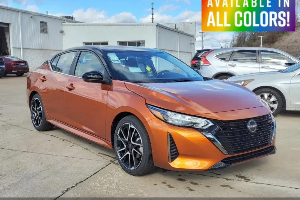 2025 Nissan Sentra SR photo 1