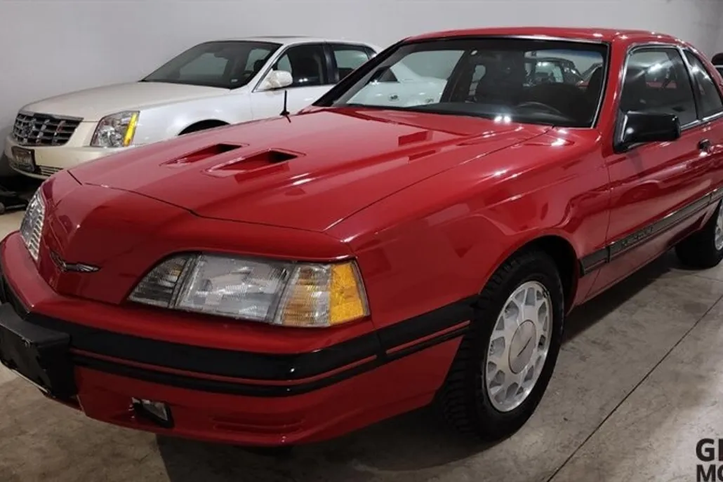 1988 Ford Thunderbird photo 1