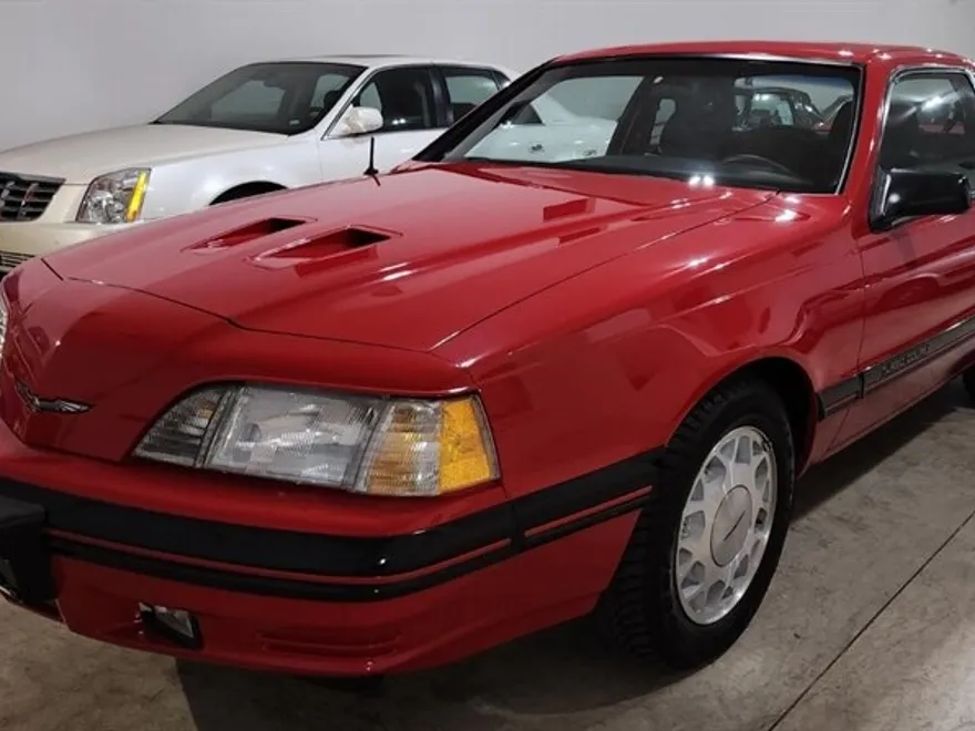 1988 Ford Thunderbird photo 1