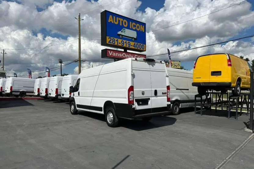 2021 Ram ProMaster 3500 Cargo Van photo 1