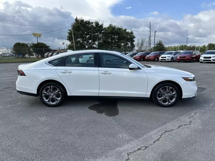 2024 Honda Accord EX photo 1