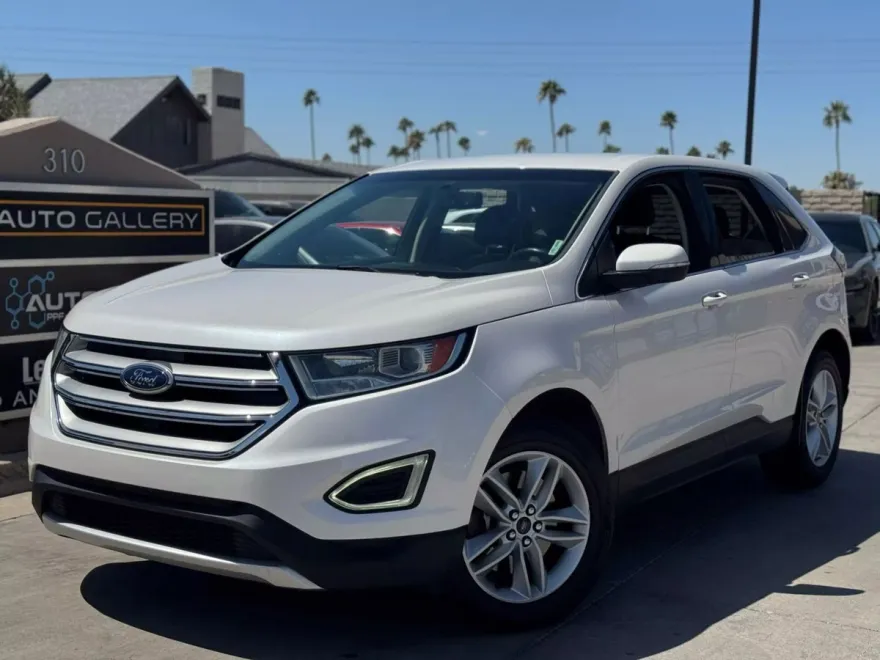 2015 Ford Edge SEL Sport photo 1