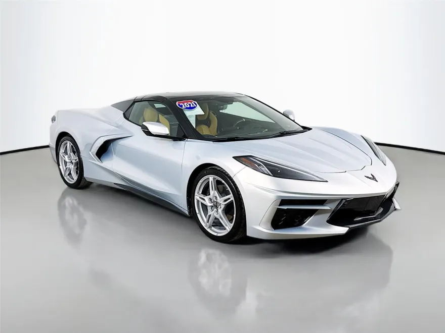 2021 Chevrolet Corvette Stingray 2LT photo 1