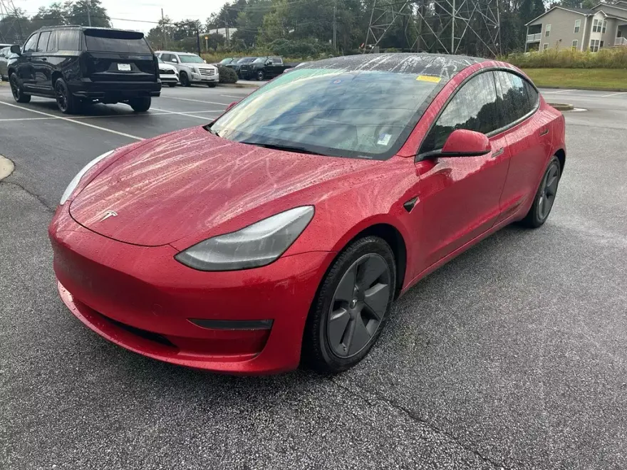 2022 Tesla Model 3 Long Range photo 1