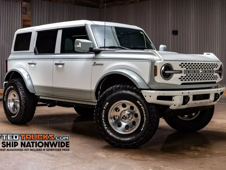 2022 Ford Bronco Wildtrak photo 1
