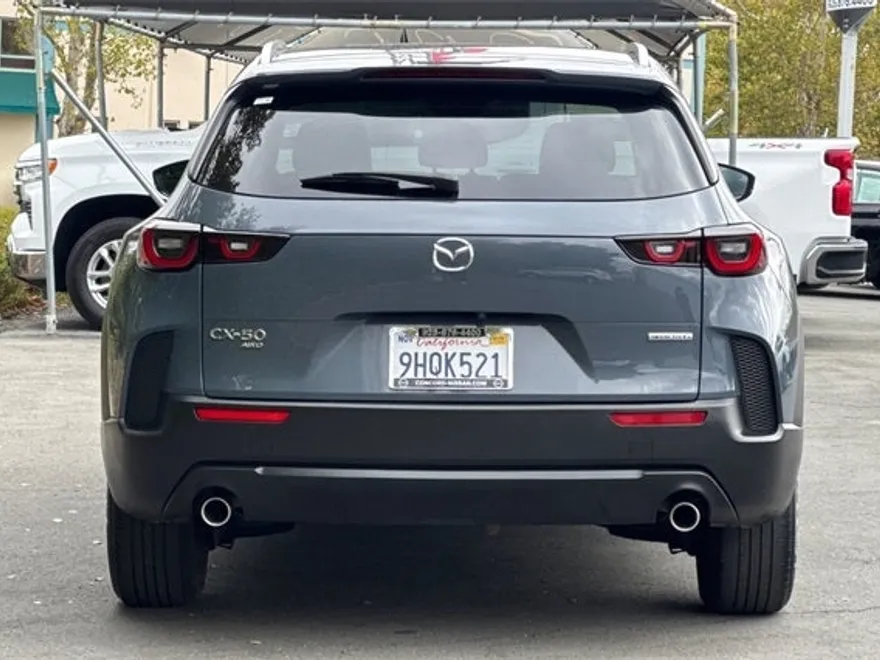 2024 Mazda CX-50 2.5 S Preferred photo 1
