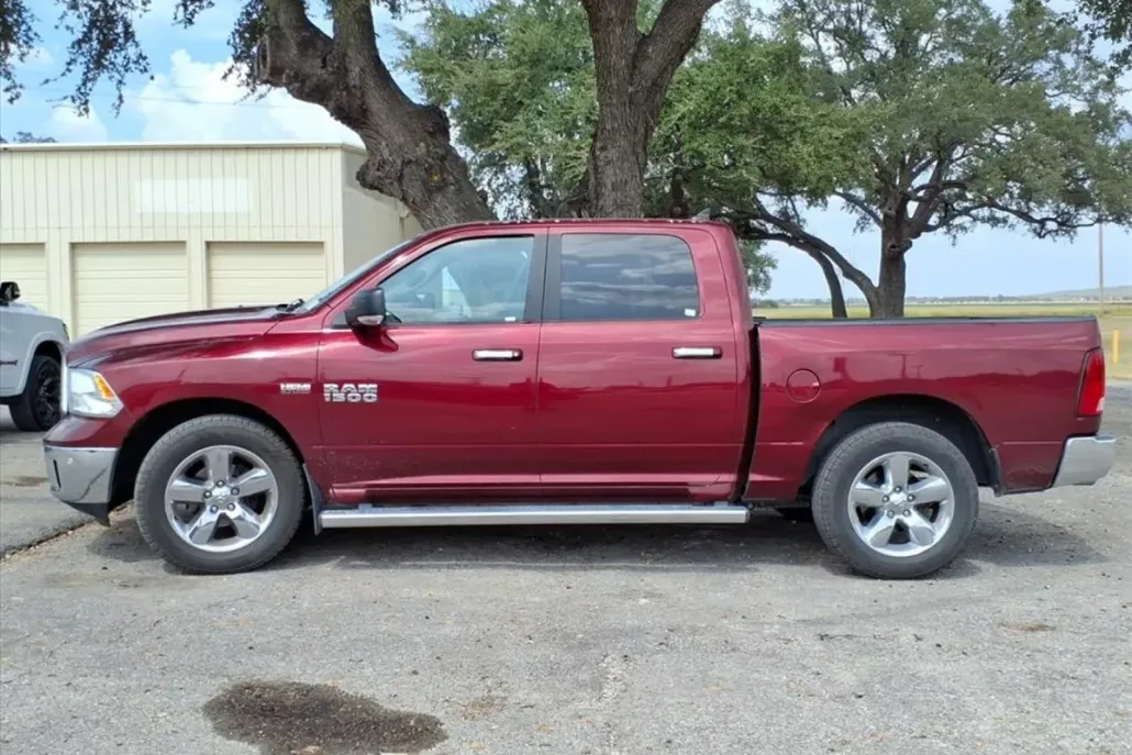 2017 Ram 1500 Big Horn photo 1