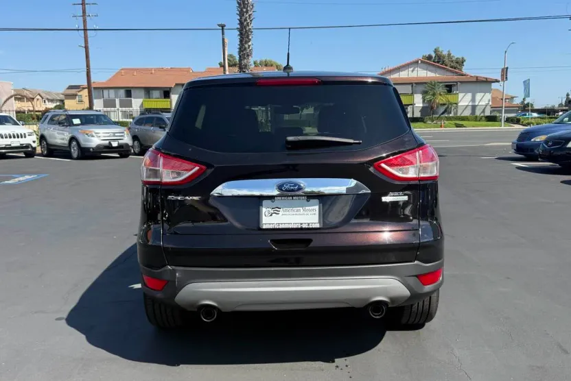 2013 Ford Escape SEL photo 1