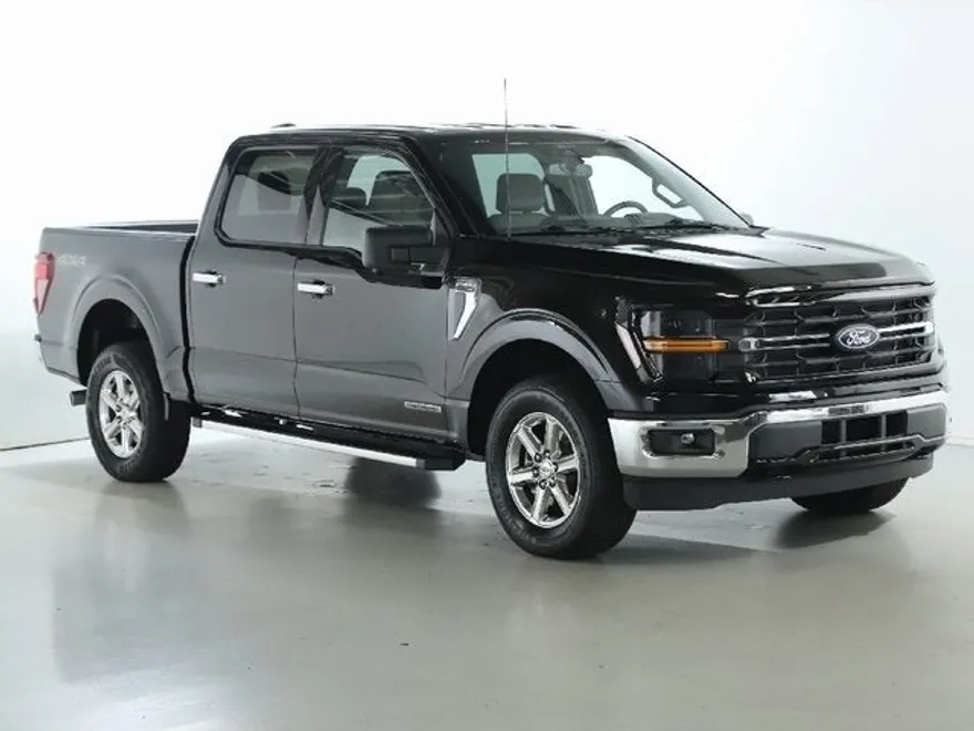 2024 Ford F-150 XLT photo 1