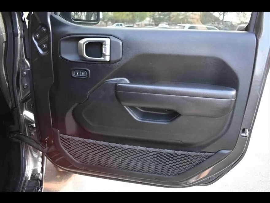 2020 Jeep Wrangler Unlimited Sport S photo 31