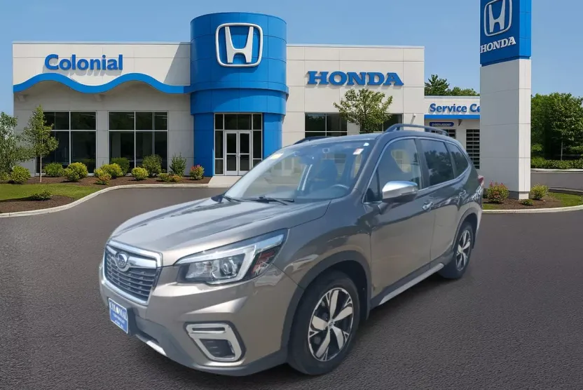 2019 Subaru Forester Touring photo 1