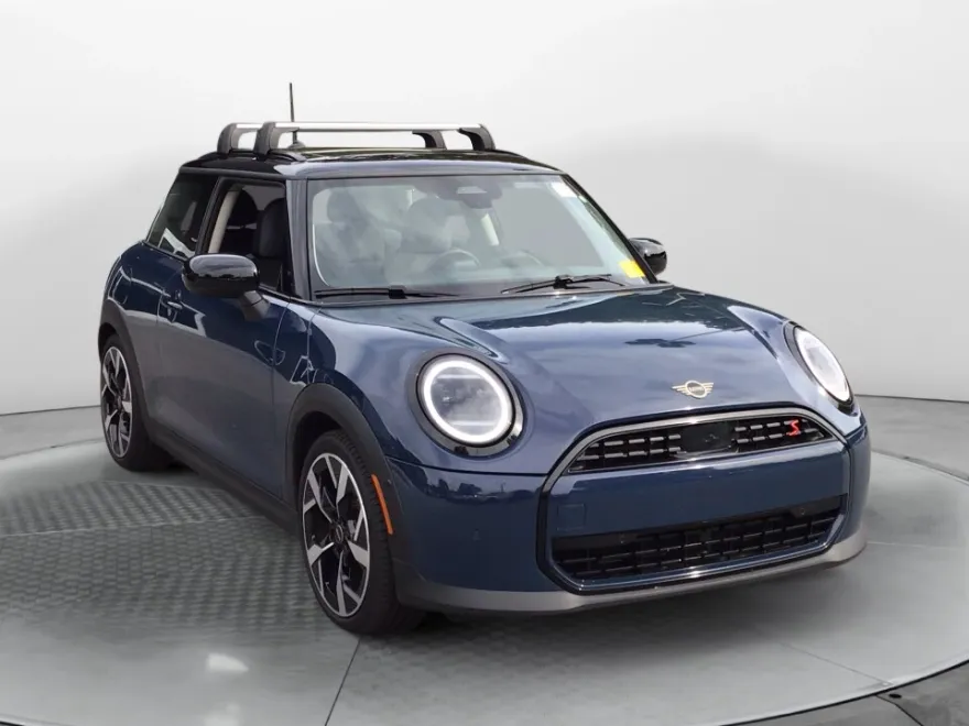 2025 Mini Cooper Hardtop S photo 1