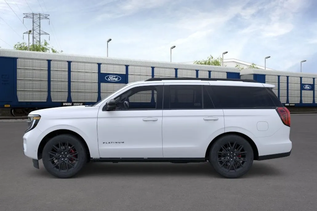 2025 Ford Expedition Platinum photo 1