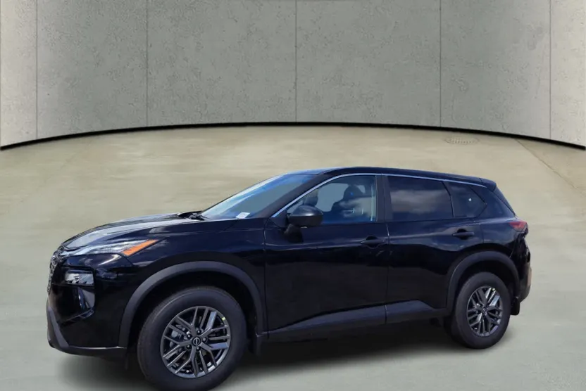 2026 Nissan Rogue S photo 1