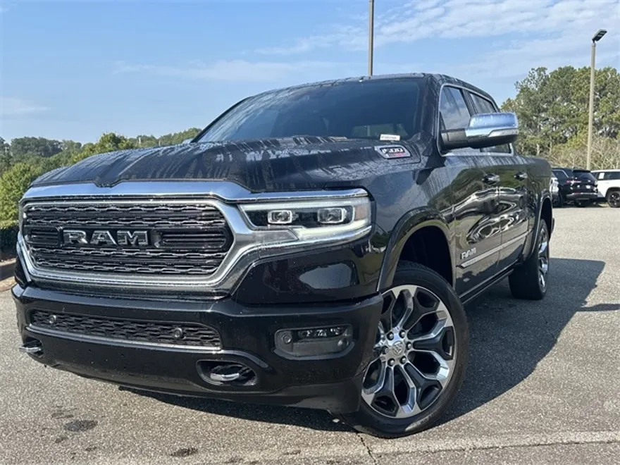 2022 Ram 1500 Limited photo 1