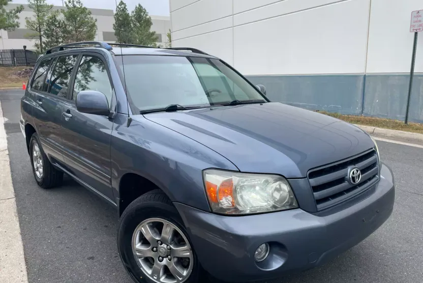 2007 Toyota Highlander Base photo 1