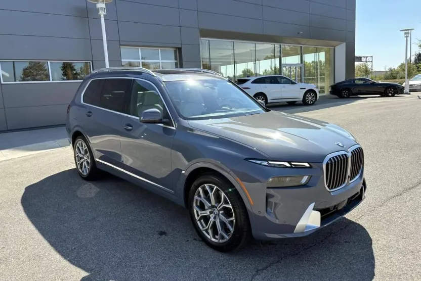 2023 Bmw X7 xDrive40i photo 1