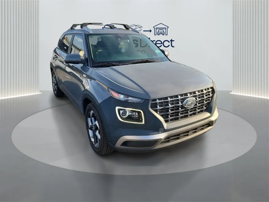 2021 Hyundai Venue SEL Denim photo 1