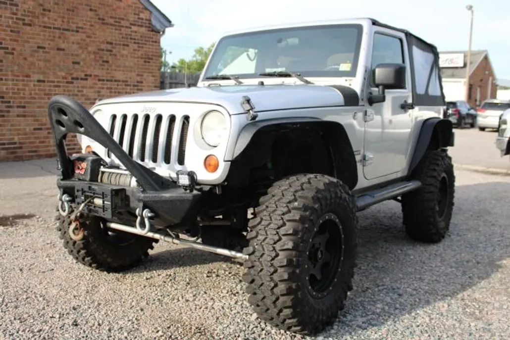2010 Jeep Wrangler Sport photo 1