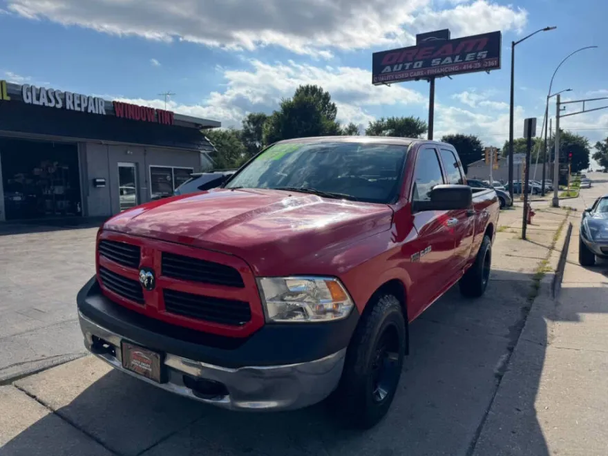 2015 Ram 1500 Tradesman photo 1