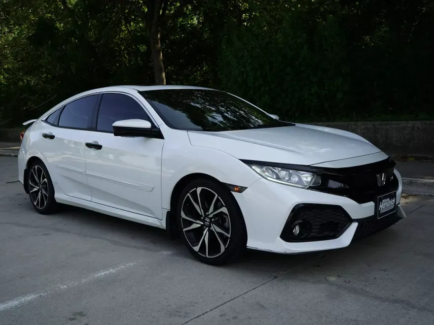 2019 Honda Civic Si photo 1