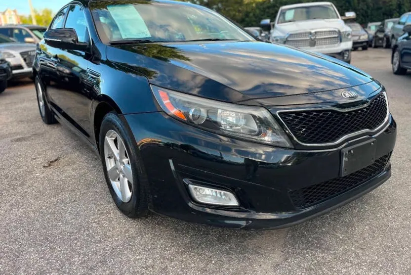2014 Kia Optima LX photo 1