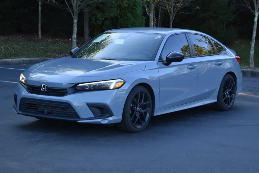 2022 Honda Civic Sport photo 1