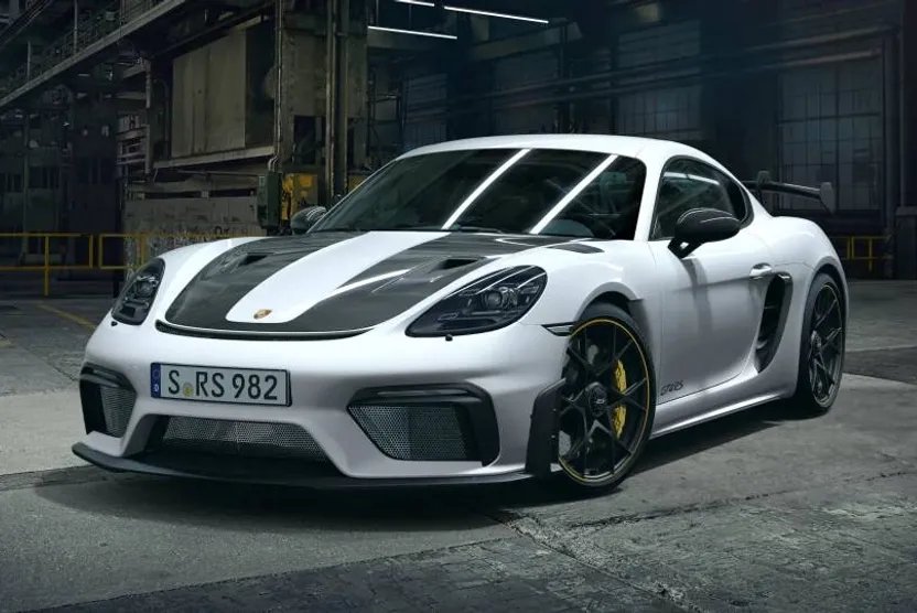 2025 Porsche Cayman GT4 RS photo 1