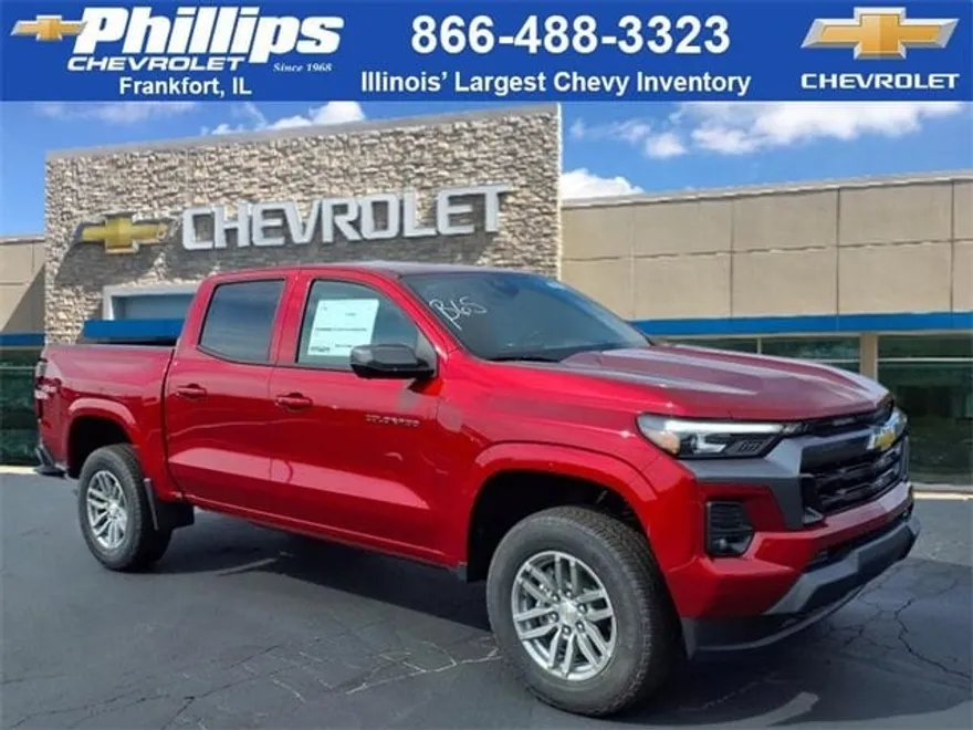 2026 Chevrolet Colorado LT photo 1