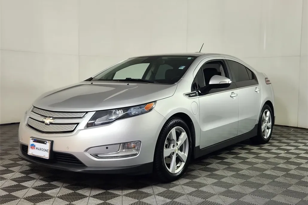 2015 Chevrolet Volt Base photo 1