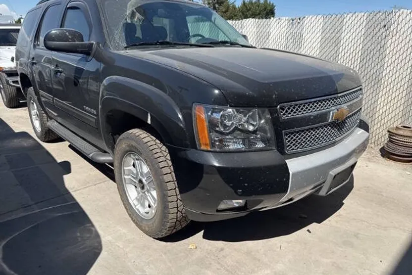 2013 Chevrolet Tahoe LT Z71 photo 1