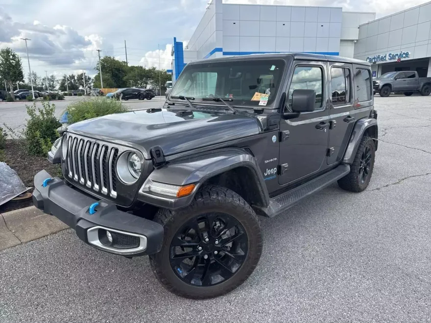 2022 Jeep Wrangler 4xe Unlimited Sahara photo 1