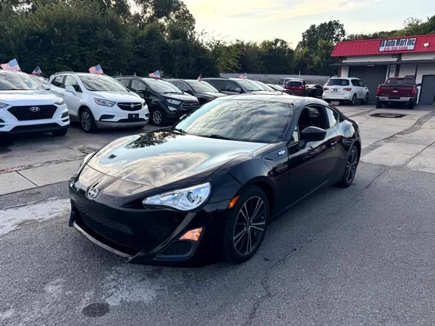 2013 Scion FR-S Base photo 1