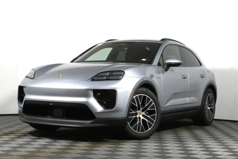 2025 Porsche Macan Electric 4 photo 1