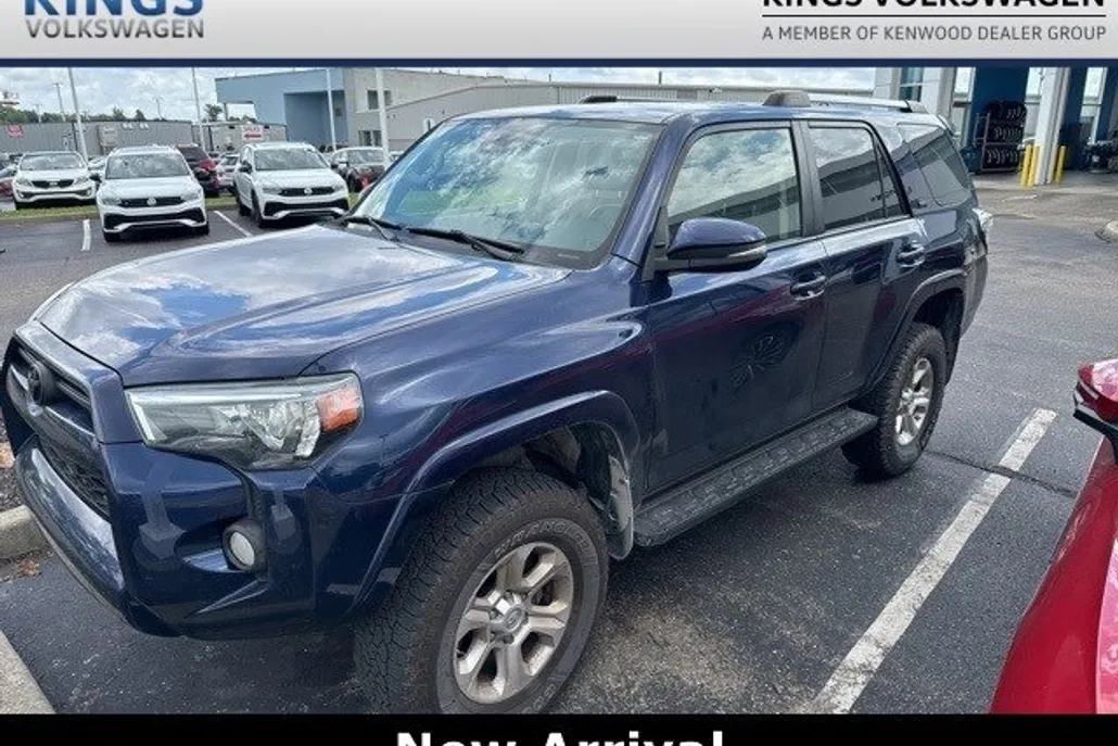 2020 Toyota 4Runner SR5 Premium photo 1
