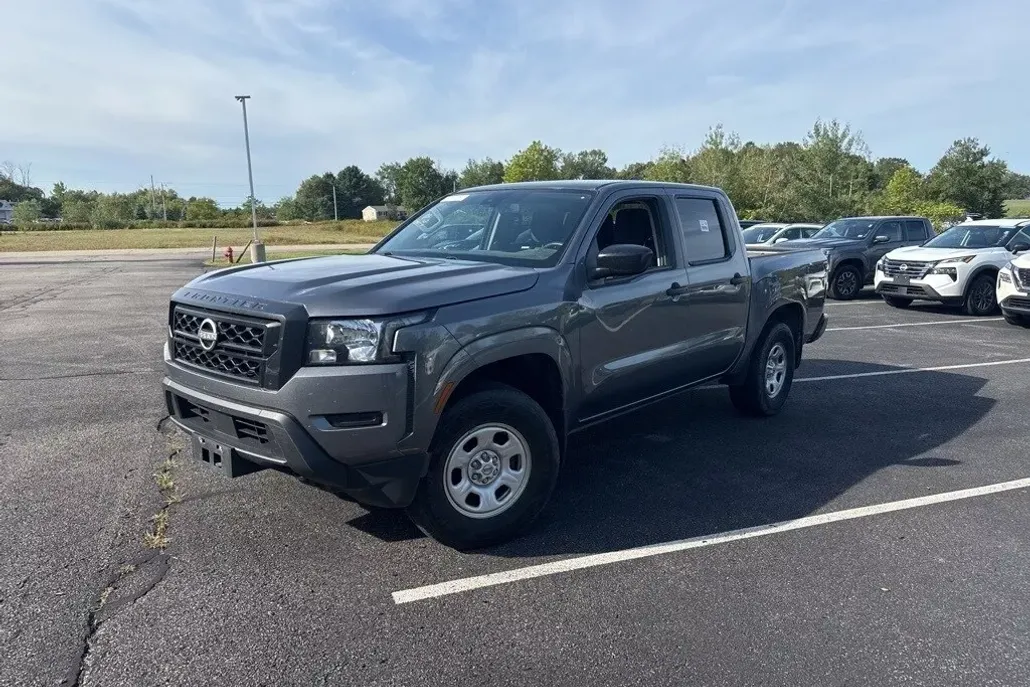 2022 Nissan Frontier S photo 1