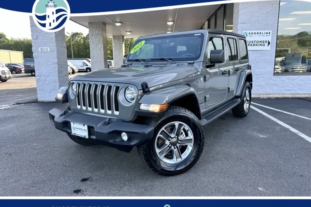 2022 Jeep Wrangler Unlimited Sahara photo 1