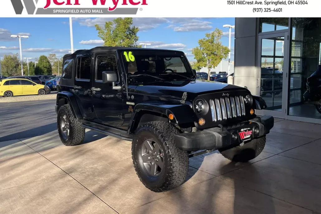 2016 Jeep Wrangler Unlimited Freedom photo 1