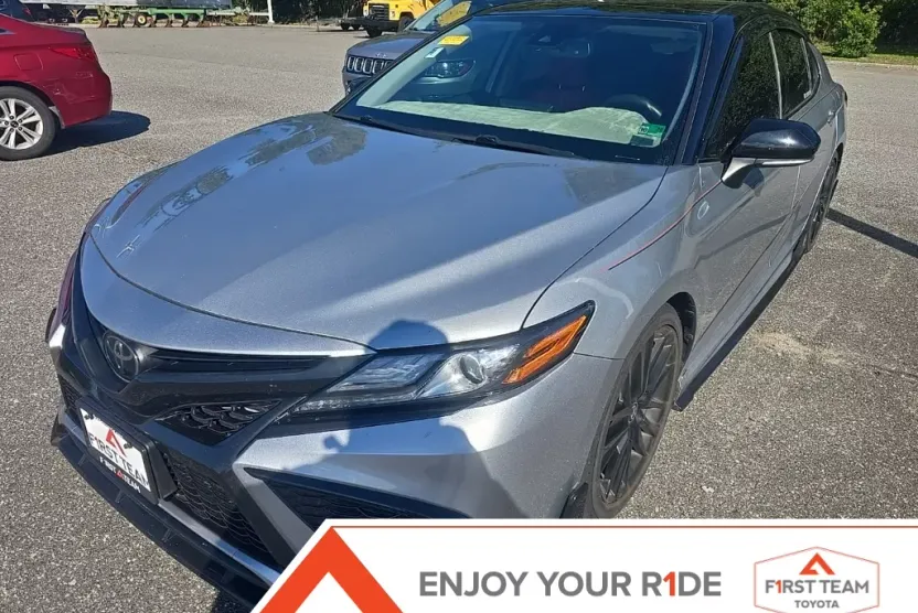 2023 Toyota Camry XSE photo 1