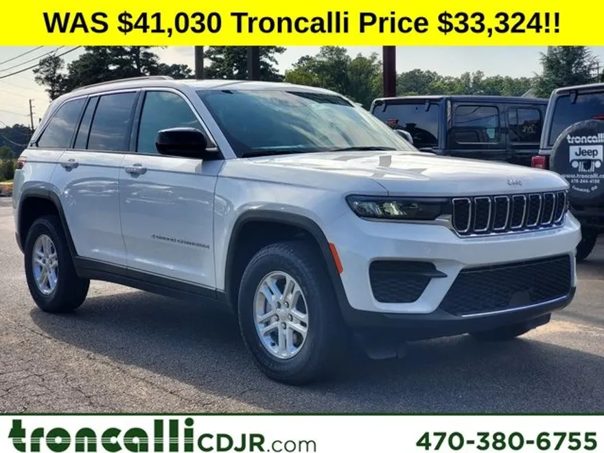 2025 Jeep Grand Cherokee Laredo photo 1