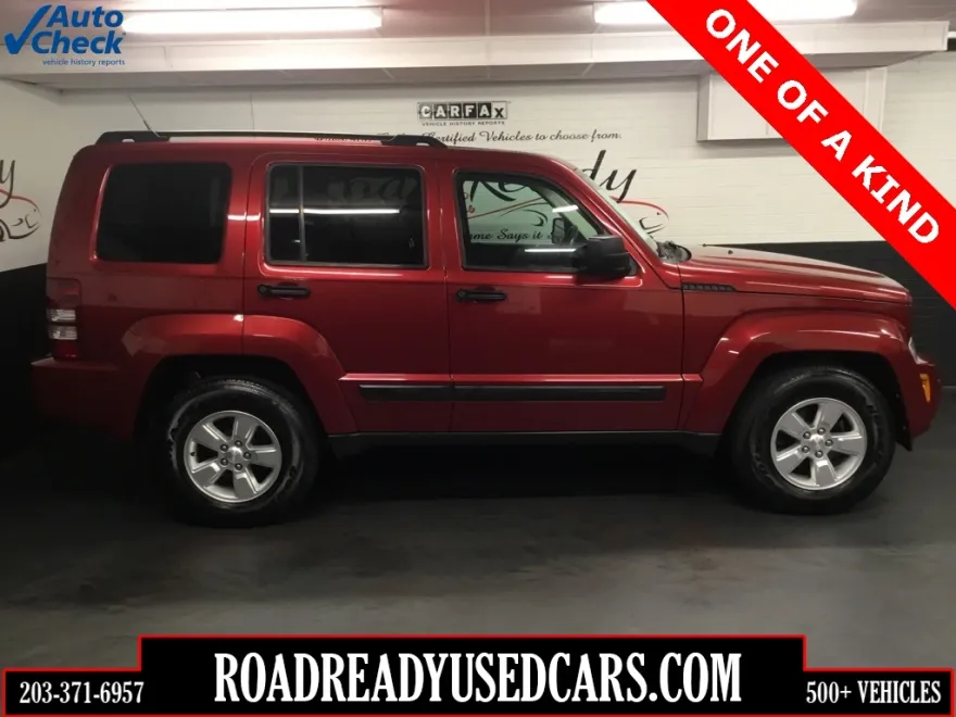2011 Jeep Liberty Sport photo 1