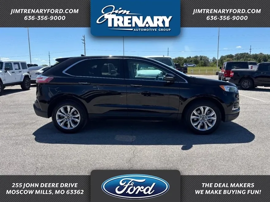 2024 Ford Edge Titanium photo 1