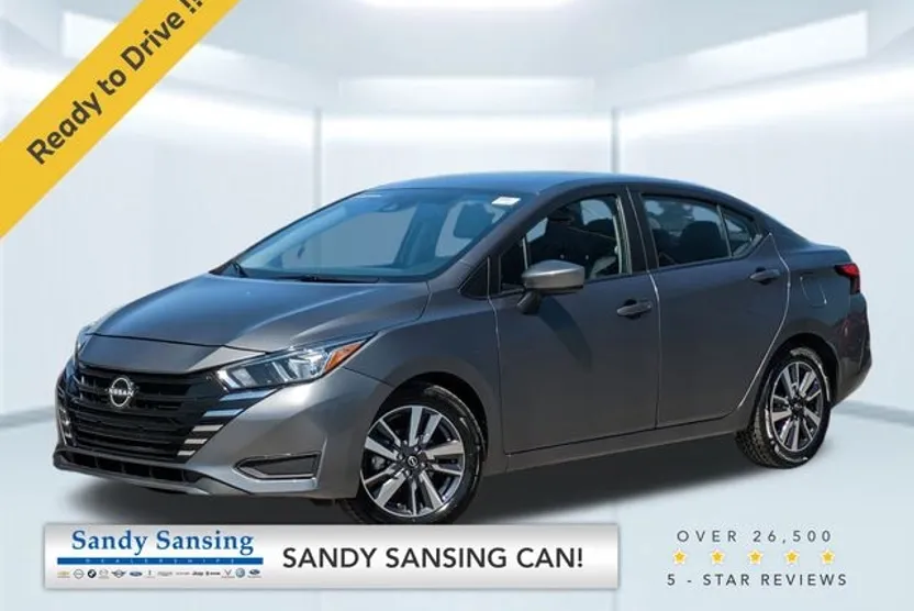 2023 Nissan Versa 1.6 SV photo 1