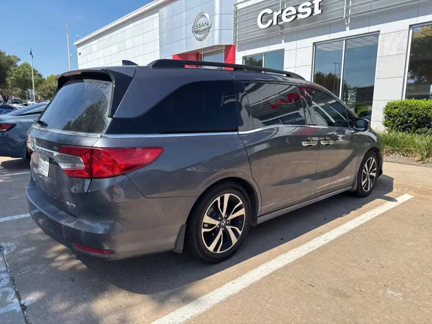 2018 Honda Odyssey Elite photo 1