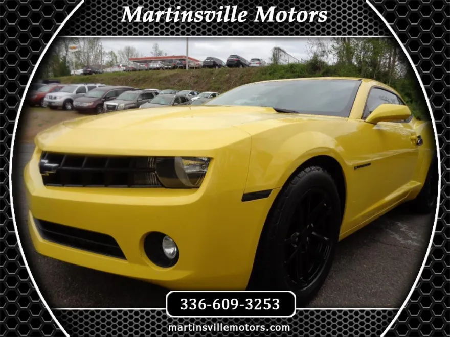 2012 Chevrolet Camaro Coupe 1LT photo 1