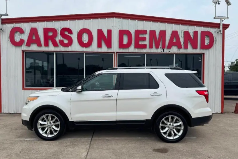 2014 Ford Explorer Limited photo 1