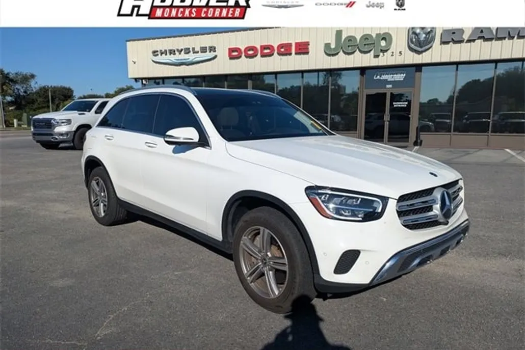 2022 Mercedes Benz GLC 300 photo 1