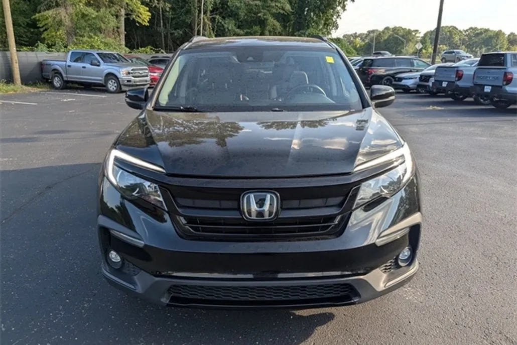 2022 Honda Pilot Special Edition photo 1
