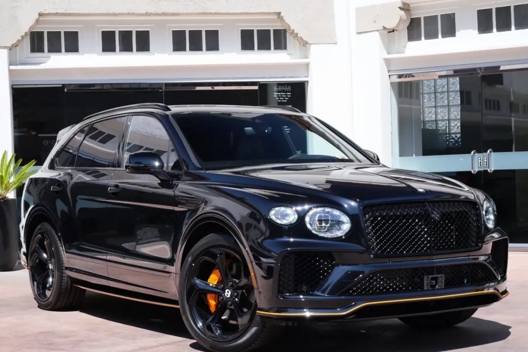 2025 Bentley Bentayga S photo 1